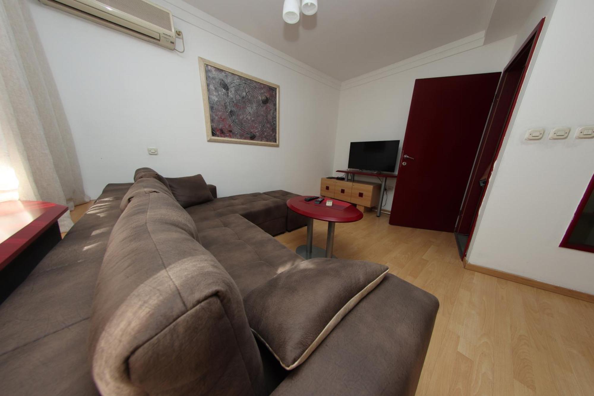 Skopje Plaza Apartment Exterior photo